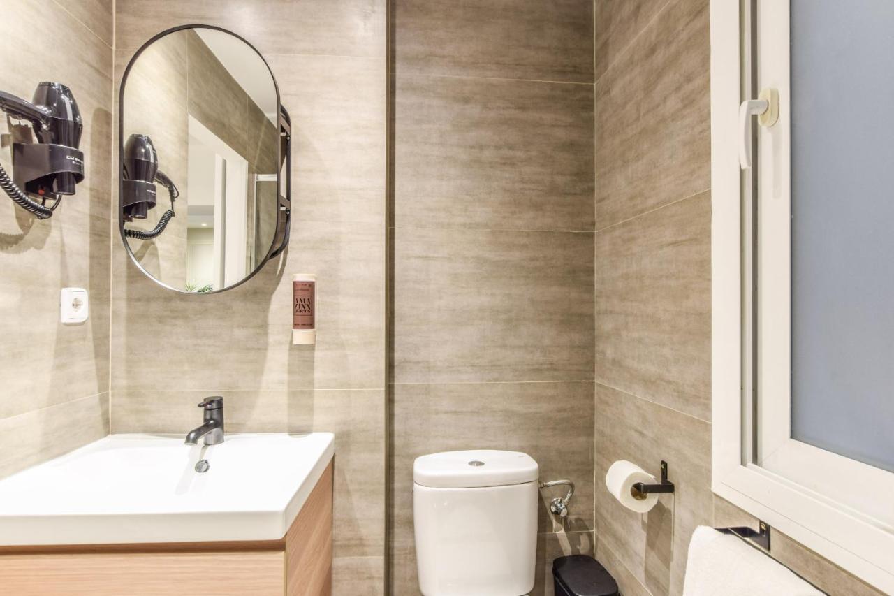 Acogedor Apartamento Gran Via -No Ascensor- Madrid Eksteriør bilde