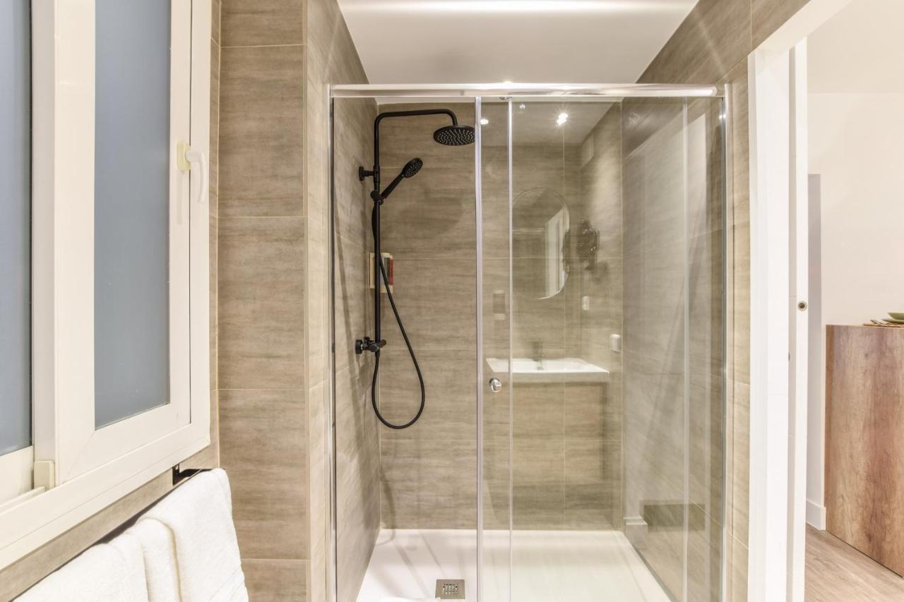 Acogedor Apartamento Gran Via -No Ascensor- Madrid Eksteriør bilde